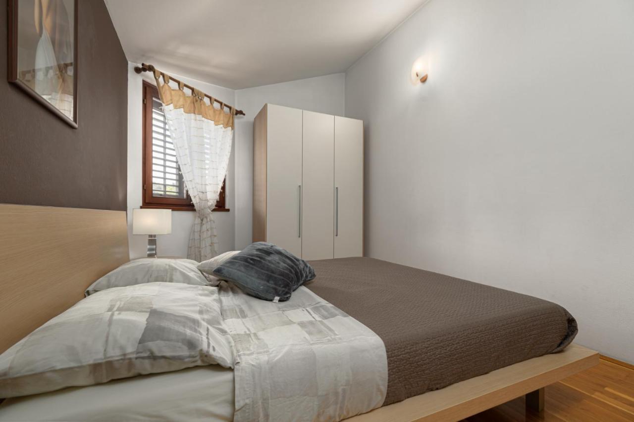 Biba Lux Apartment Porec Exterior photo